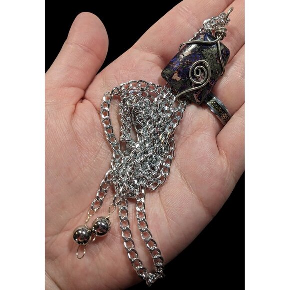 Handmade Wire Wrapped Agate Tassel Necklace - Picture 3 of 7